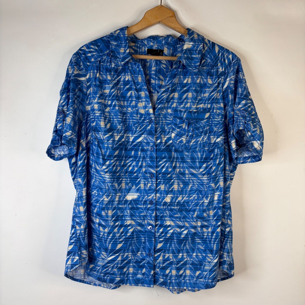 Erika Button Down Top Women 1X Blue Tropical Leaf Plaid Short Sleeve Tab